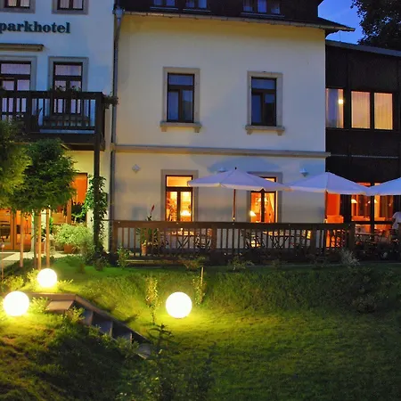 Hotel Waldparkhotel 3*